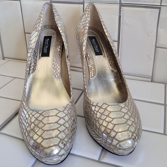 WHITE HOUSE BLACK MARKET SNOWFLAKE Textured Leather Platform High Heel Pumps  4i - Picture 2 of 10